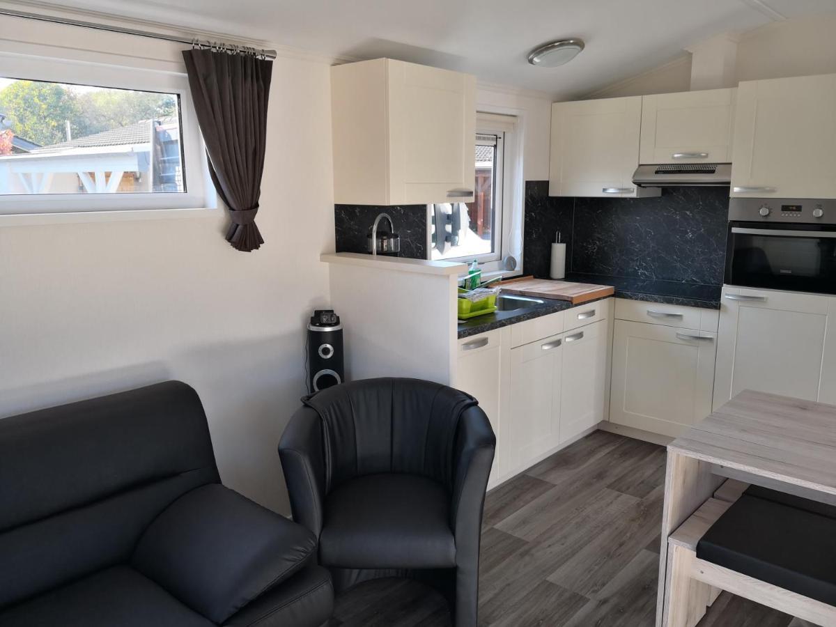 Ferienhaus Malefi 1 Am Guelser Moselbogen Koblenz  Luaran gambar